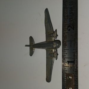 Tootsie toy 1942 Douglas airplane